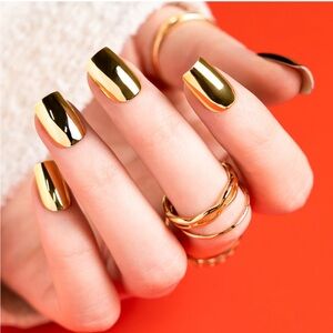 ⭐️NEW Red Aspen nail dashes 🔮